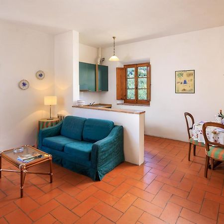 Agriturismo Fattoria Di Sommaia กาเลนซาโน ภายนอก รูปภาพ