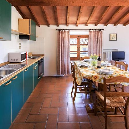 Agriturismo Fattoria Di Sommaia กาเลนซาโน ภายนอก รูปภาพ