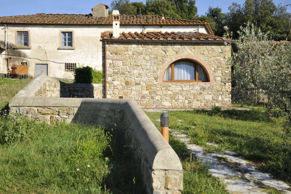 Agriturismo Fattoria Di Sommaia กาเลนซาโน ภายนอก รูปภาพ