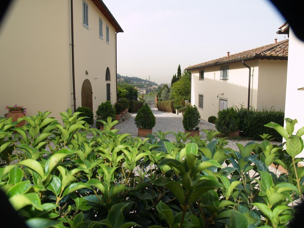 Agriturismo Fattoria Di Sommaia กาเลนซาโน ภายนอก รูปภาพ
