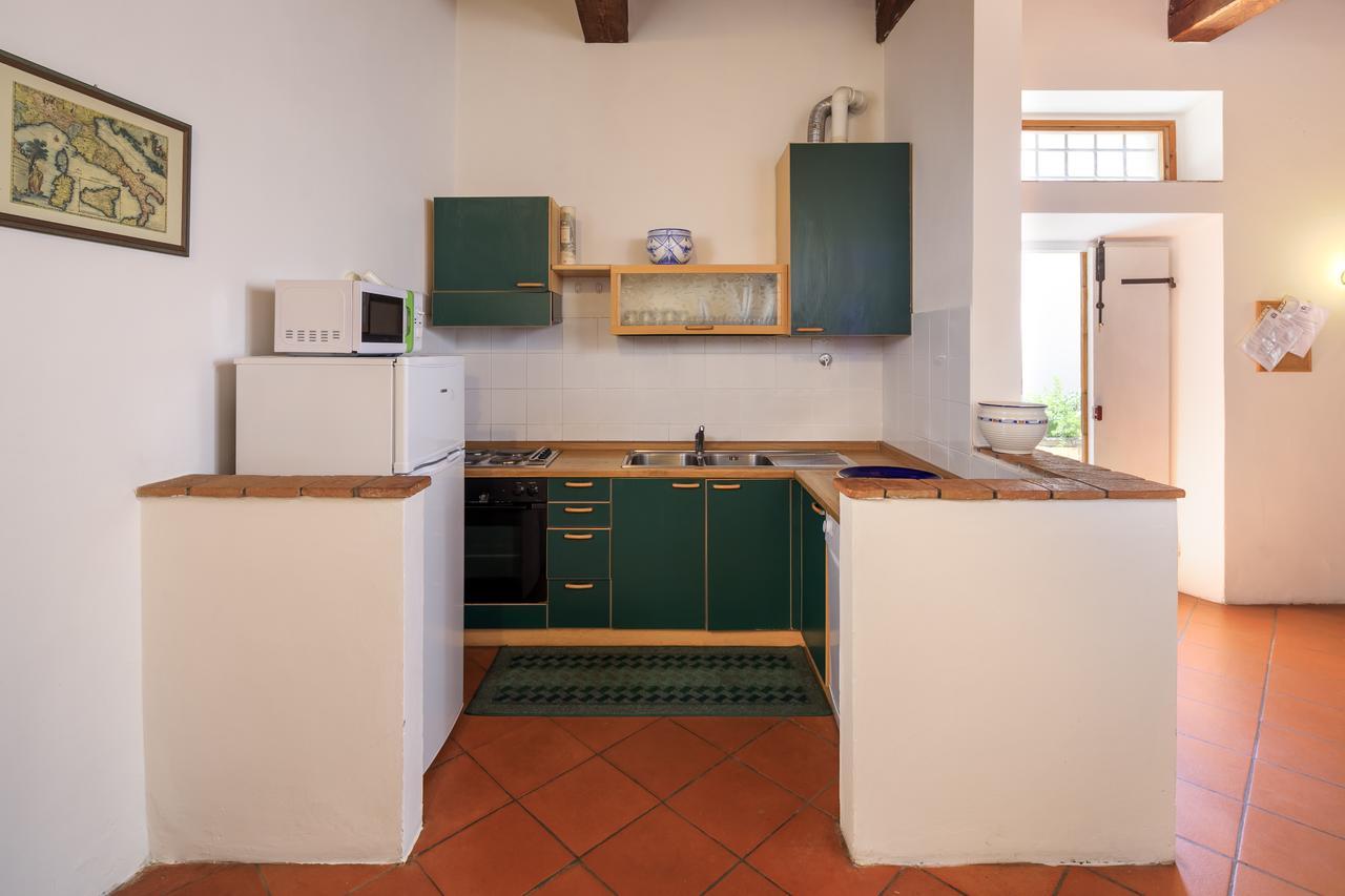 Agriturismo Fattoria Di Sommaia กาเลนซาโน ภายนอก รูปภาพ