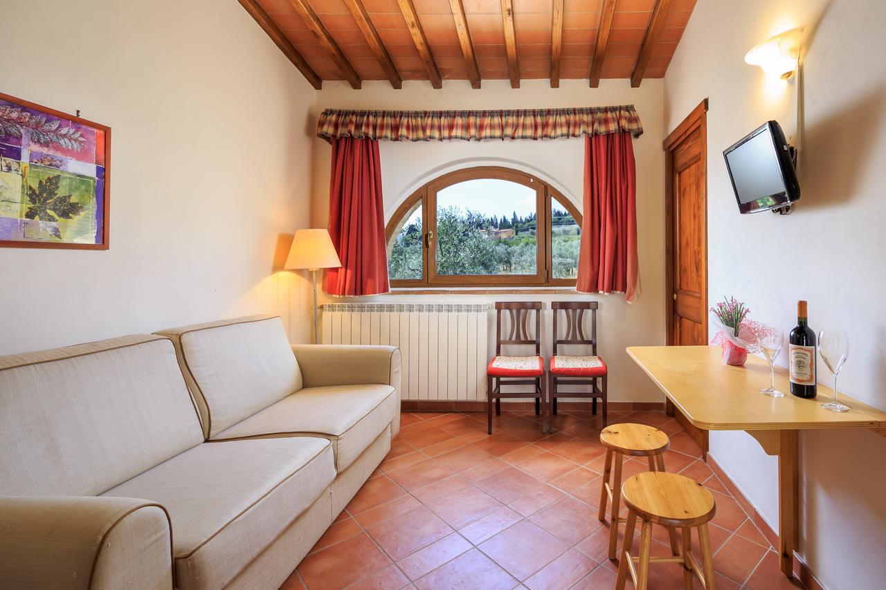 Agriturismo Fattoria Di Sommaia กาเลนซาโน ภายนอก รูปภาพ